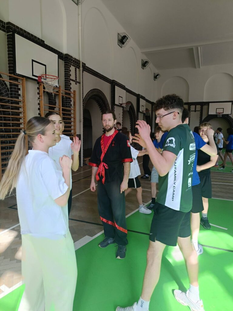 Wspólny trening adeptów Wing Tsun